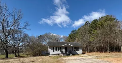 571 Ishman Ballard Rd, Newnan, GA 30263