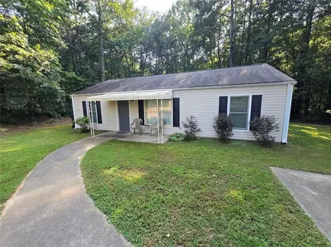 375 Old Brock Rd, Rockmart, GA 30153