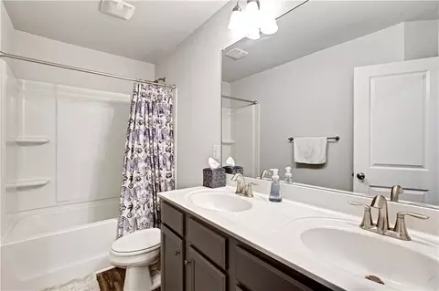 Bath - 3434 Senna Rd, Duluth, GA 30096 photo 6 of 6