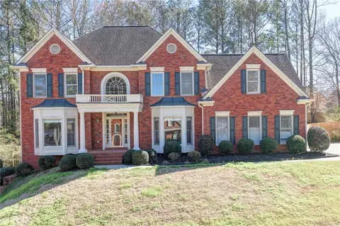 2779 Lake Forest Trl, Lawrenceville, GA 30043