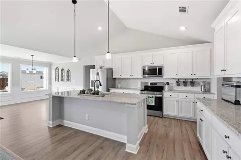 Kitchen - 122 Advent Dr, Winder, GA 30680 photo 1 of 2