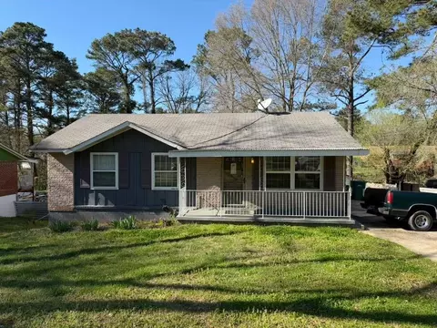 514 Clara Dr, Riverdale, GA 30274