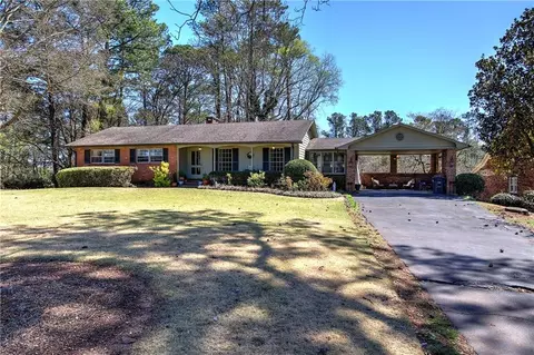 115 Cherokee Cir SE, Cartersville, GA 30120