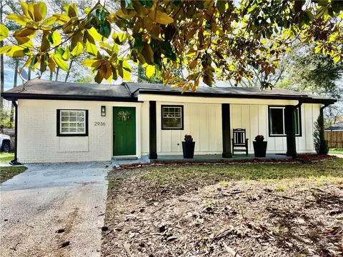 2936 Hall Dr SE, Smyrna, GA 30082