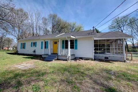 714 Jones Ave, Rockmart, GA 30153