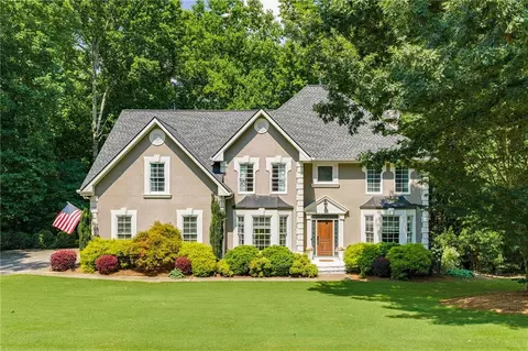 13760 Belleterre Dr, Milton, GA 30004