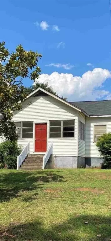 7 Post St, Grantville, GA 30220