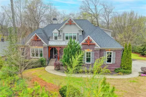 1183 Robert Ln, Marietta, GA 30062