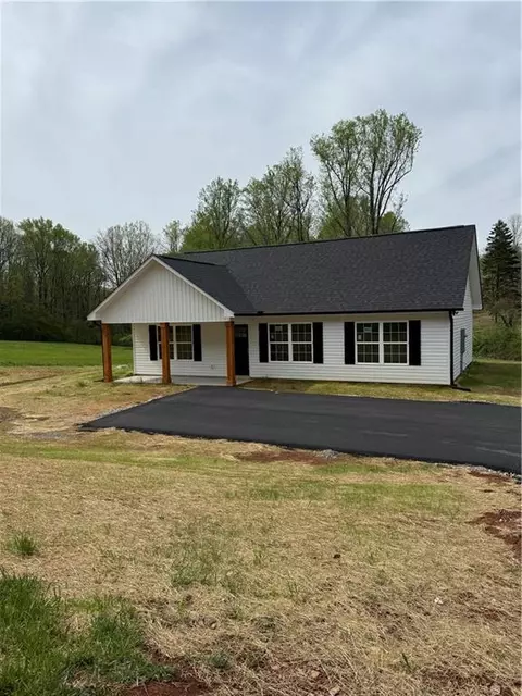515 Camp Wahsega Rd, Dahlonega, GA 30533