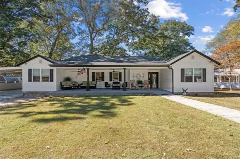 262 Bowdon St, Tallapoosa, GA 30176
