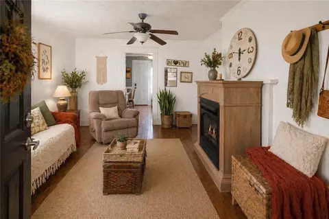 Living - 45 3rd Shannon St, Rome, GA 30161 photo 1 of 2