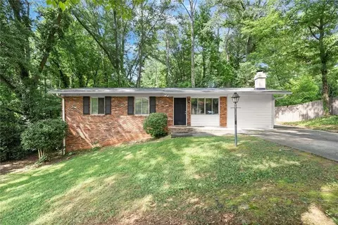 422 Afton Dr, Roswell, GA 30075