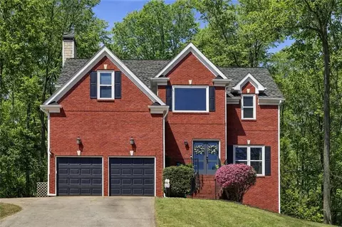 6036 Bateau Dr, Flowery Branch, GA 30542