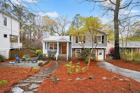 207 Mimosa Dr, Decatur, GA 30030