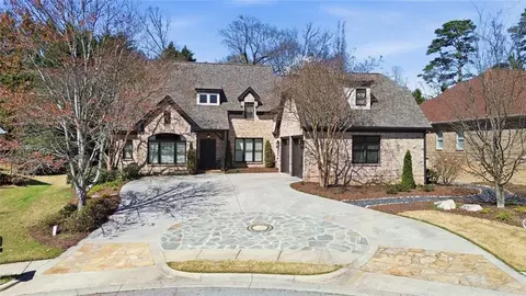 1538 Berkeley Ct, Gainesville, GA 30501