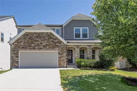 204 Meadows Ct, Woodstock, GA 30189