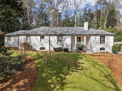 1129 E Beechwood Dr NW, Atlanta, GA 30327
