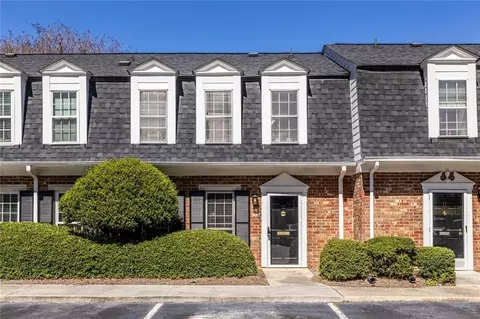 12 Bassett Hall Pl NW, Atlanta, GA 30318