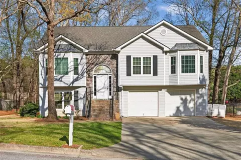 1520 Watson Ridge Trl, Lawrenceville, GA 30045