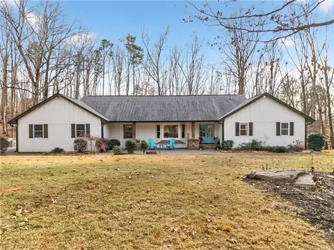2151 E Maddox Rd, Buford, GA 30519