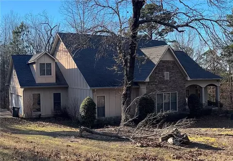 731 Jenni Ln, Manchester, GA 31816