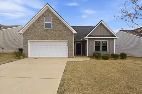 122 W Lexington Ave, Griffin, GA 30223