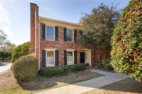20 Stratford Hall Pl NE, Atlanta, GA 30342