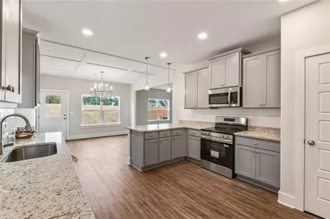 Kitchen - 11201 Cornerstone Way, Hampton, GA 30228 photo 3 of 5