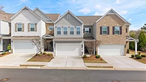 301 Braswell Ct, Woodstock, GA 30188