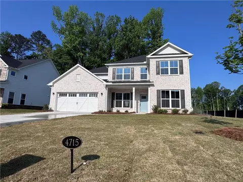 4715 Rosarian Dr, Cumming, GA 30040