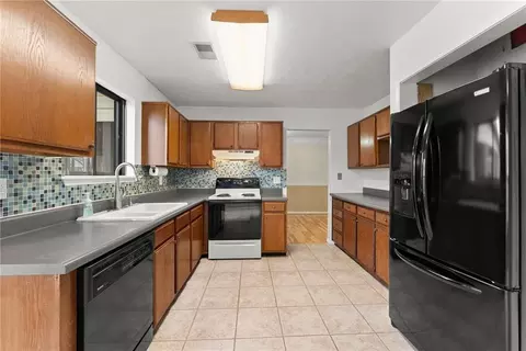4578 Simpson Mill Ln, Duluth, GA 30096 photo 26