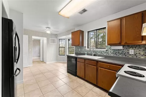 4578 Simpson Mill Ln, Duluth, GA 30096 photo 23