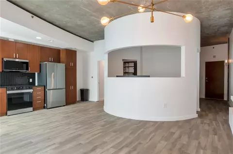 943 Peachtree St NE #1304, Atlanta, GA 30309