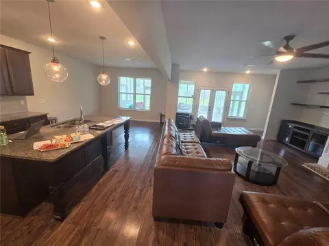 Living - 801 Relic Rdg, Hampton, GA 30228 photo 2 of 2