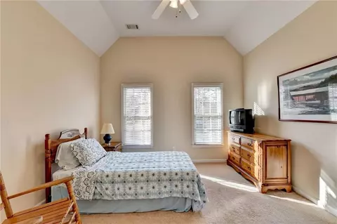 Bedroom - 7640 Stratton Pt, Suwanee, GA 30024 photo 8 of 12