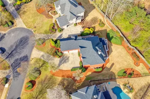View/Area - 7640 Stratton Pt, Suwanee, GA 30024 photo 5 of 15