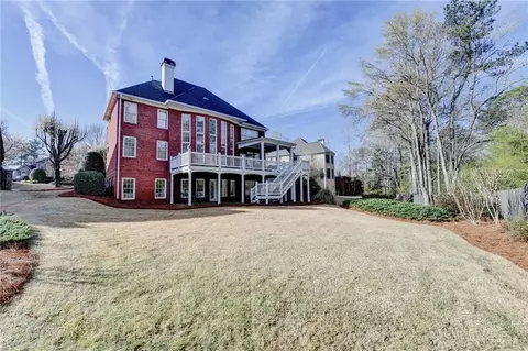 Exterior - 7640 Stratton Pt, Suwanee, GA 30024 photo 6 of 15