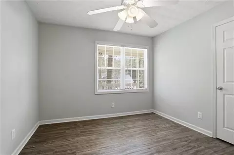 330 Chestnut Dr, Covington, GA 30016 photo 17