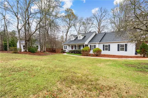 3048 Turner Church Rd, Mcdonough, GA 30252