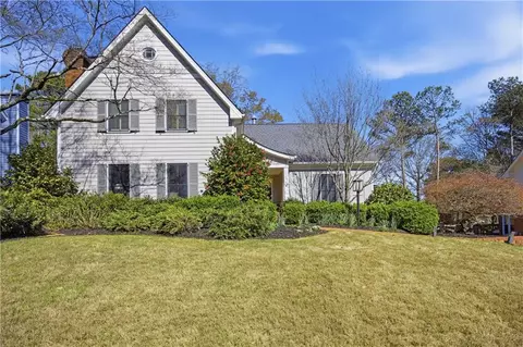 10845 Tuxford Dr, Alpharetta, GA 30022