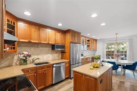 1105 Clairemont Ave #P, Decatur, GA 30030