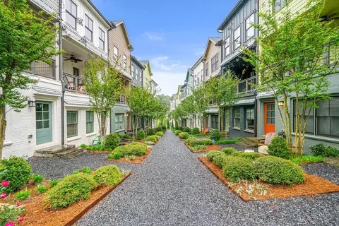 755 Dunlop Way, Atlanta, GA 30312