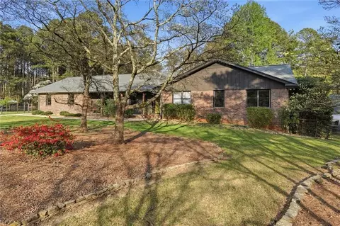 Exterior - 2452 Camp Mitchell Rd, Grayson, GA 30017 photo 5 of 24