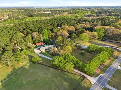 View/Area - 2452 Camp Mitchell Rd, Grayson, GA 30017 photo 2 of 4
