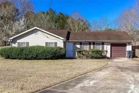 105 Valley Ct, Covington, GA 30016