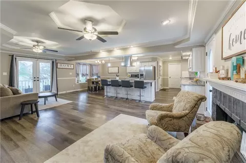 326 Ryan Dr, Auburn, GA 30011
