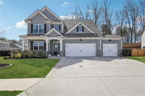 8010 Evening Dew Dr, Cumming, GA 30028