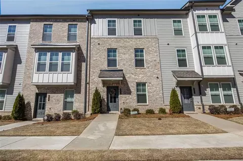 215 Wallace St, Fayetteville, GA 30214