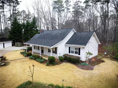 2787 E Paulding Dr E, Dallas, GA 30157