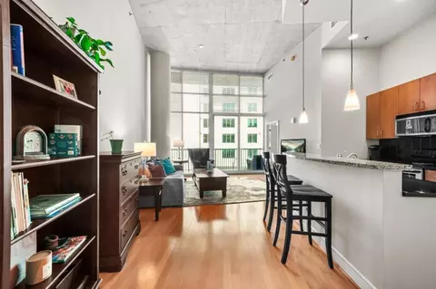 44 Peachtree Pl NW #525, Atlanta, GA 30309